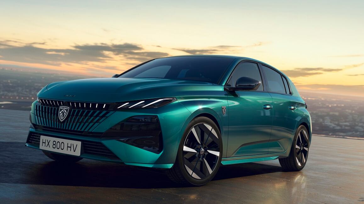 La prova della nuova e graffiante Peugeot 308