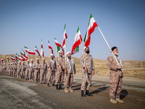 Una rete di milizie per la “guerra infinita”: così Teheran prepara la trappola contro gli Usa