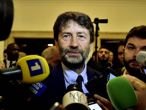 Franceschini e il vertice segreto per organizzare una corrente all'ombra di Schlein