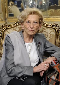 Emma Bonino verrebbe riconfermata alla Farnesina