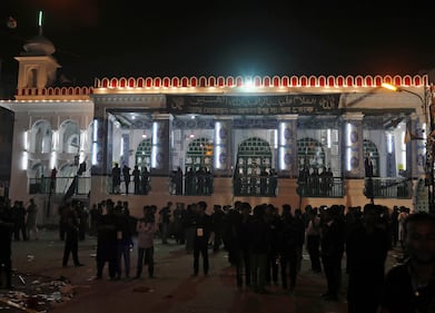 Un attentato funesta l'Ashura in Bangladesh 1