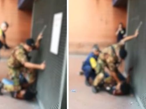 Militari fermano un immigrato. Polemica online, ma Trenta li difende