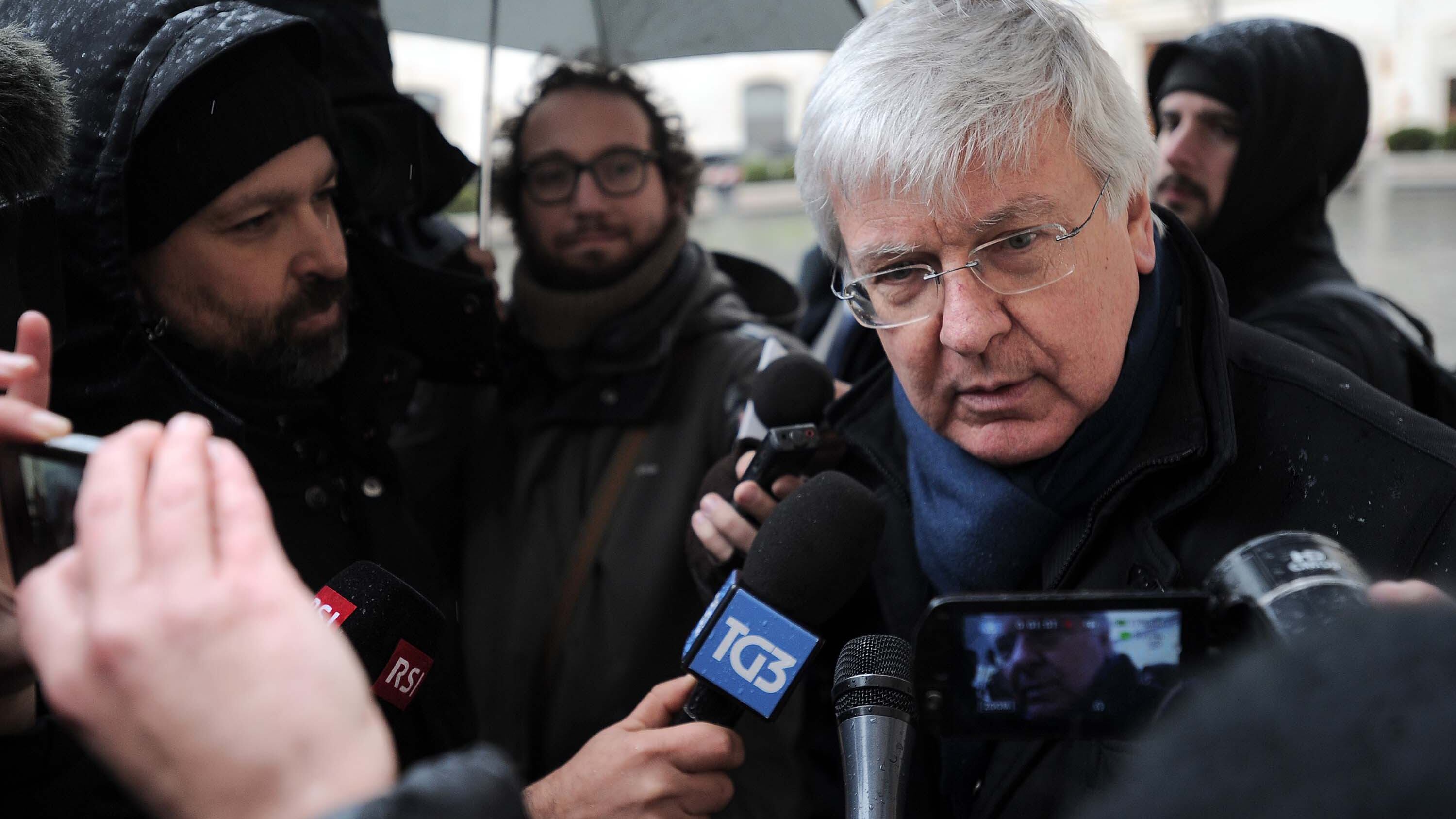 Forza Italia alza il muro "Riforme, niente dialogo"
