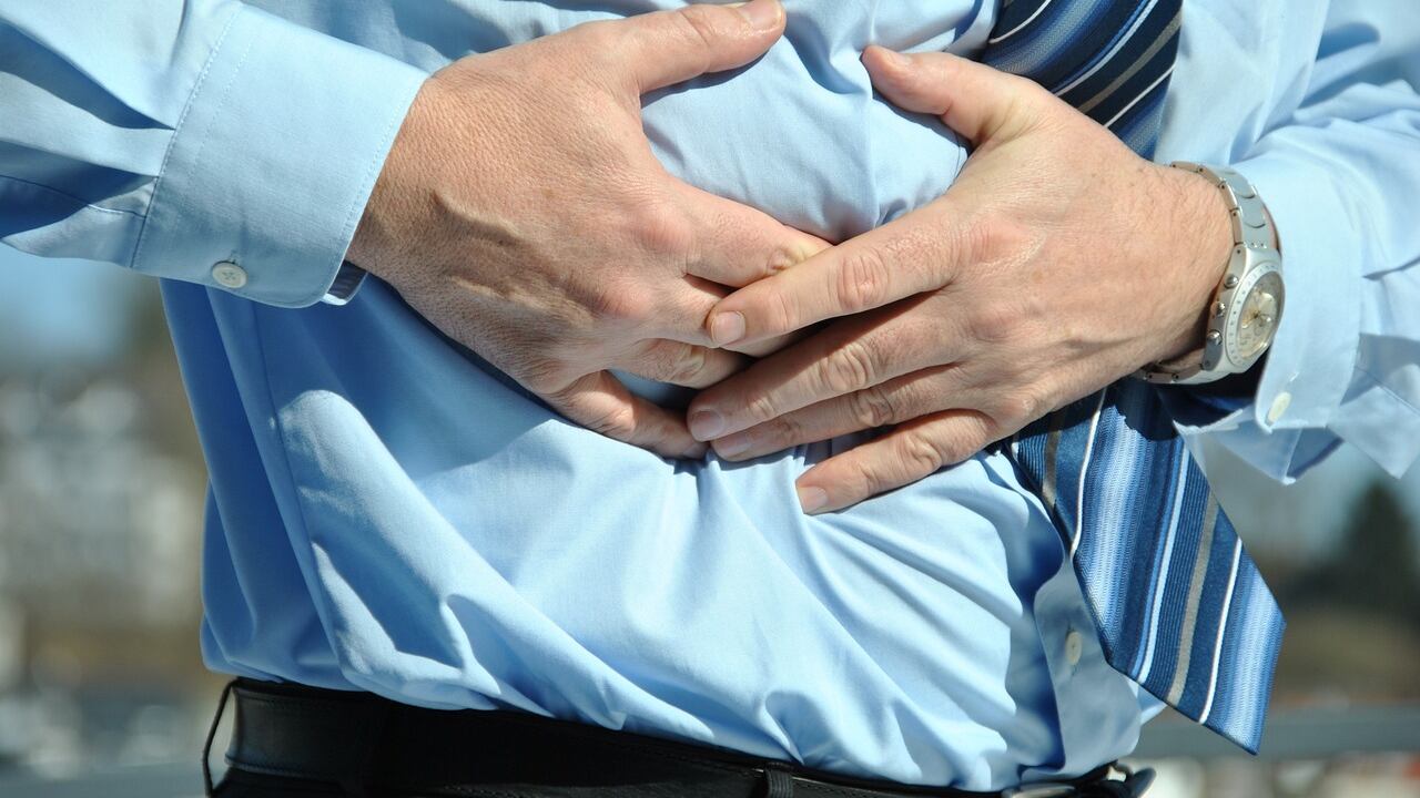 Dolore al petto, come capire se è muscolare o un problema cardiaco