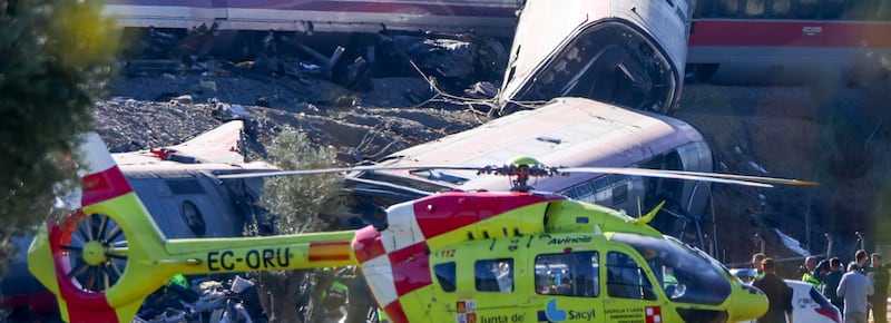 Toledo, tragedia ferroviaria: 68 morti e centinaia di feriti. La Farnesina conferma la presenza di 5 italiani a bordo