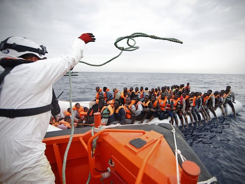 Migranti, la Libia accusa le Ong: "Sono responsabili dell'aumento dei flussi"