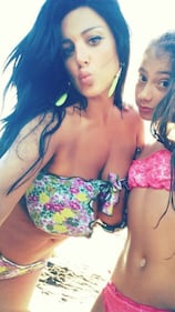 Marika Fruscio sexy diretta dal mare 9