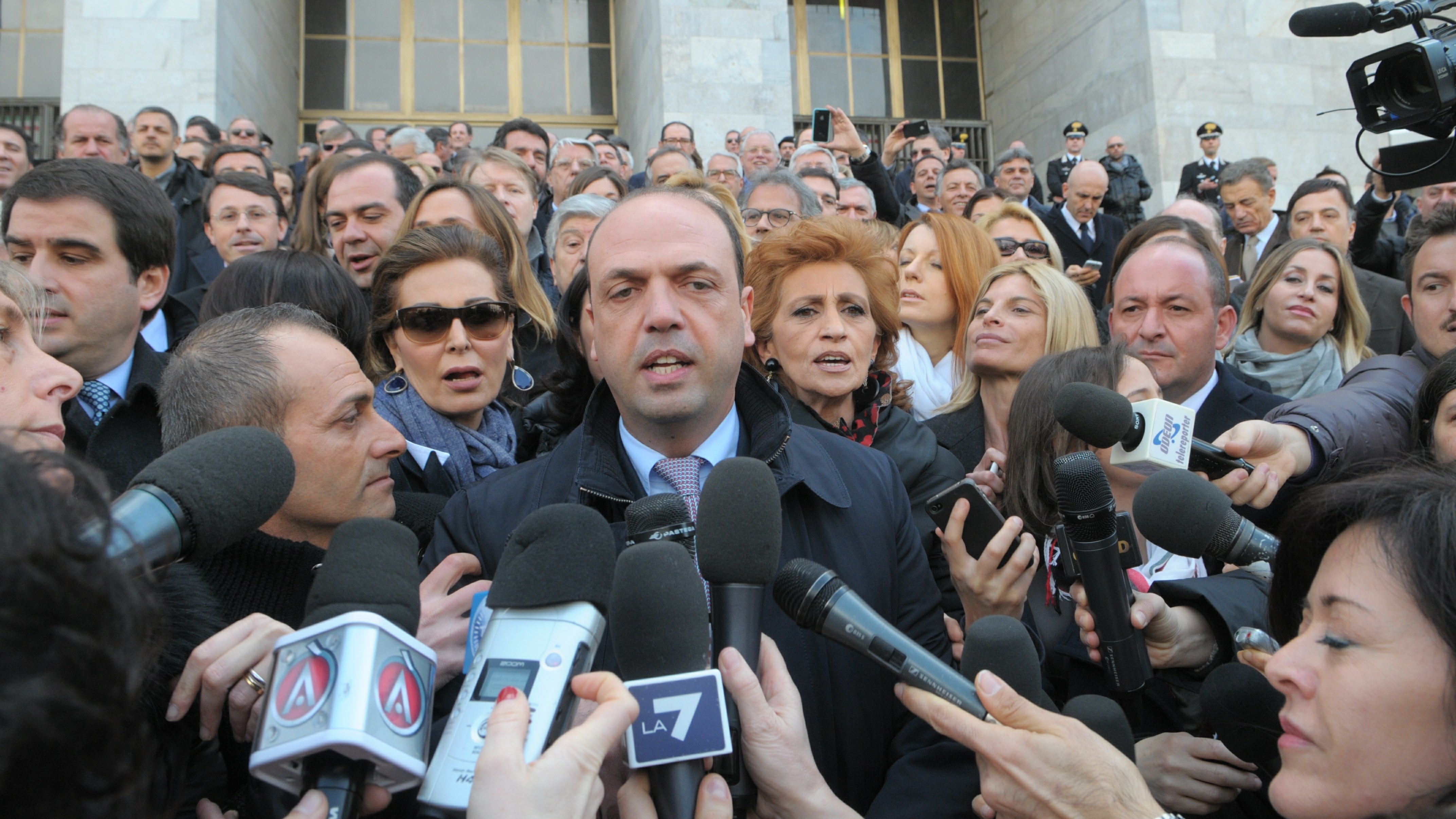 Il Pdl non ci sta: "È una persecuzione"