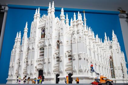 Milano, un Duomo da 100mila mattoncini Lego 3