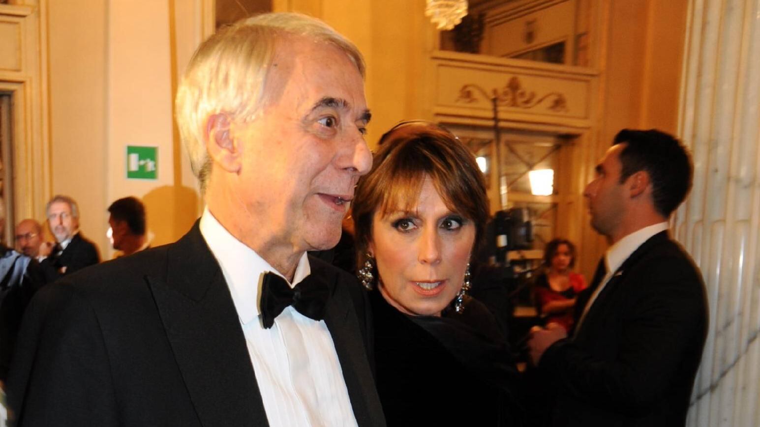 I fischi alla Scala, gli applausi a tavola