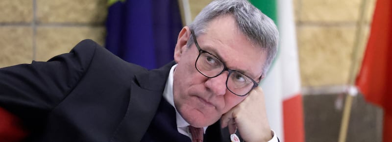 La casa editrice della Cgil perde milioni. E a soccorrere Landini arriva a sorpresa il salvagente del governo