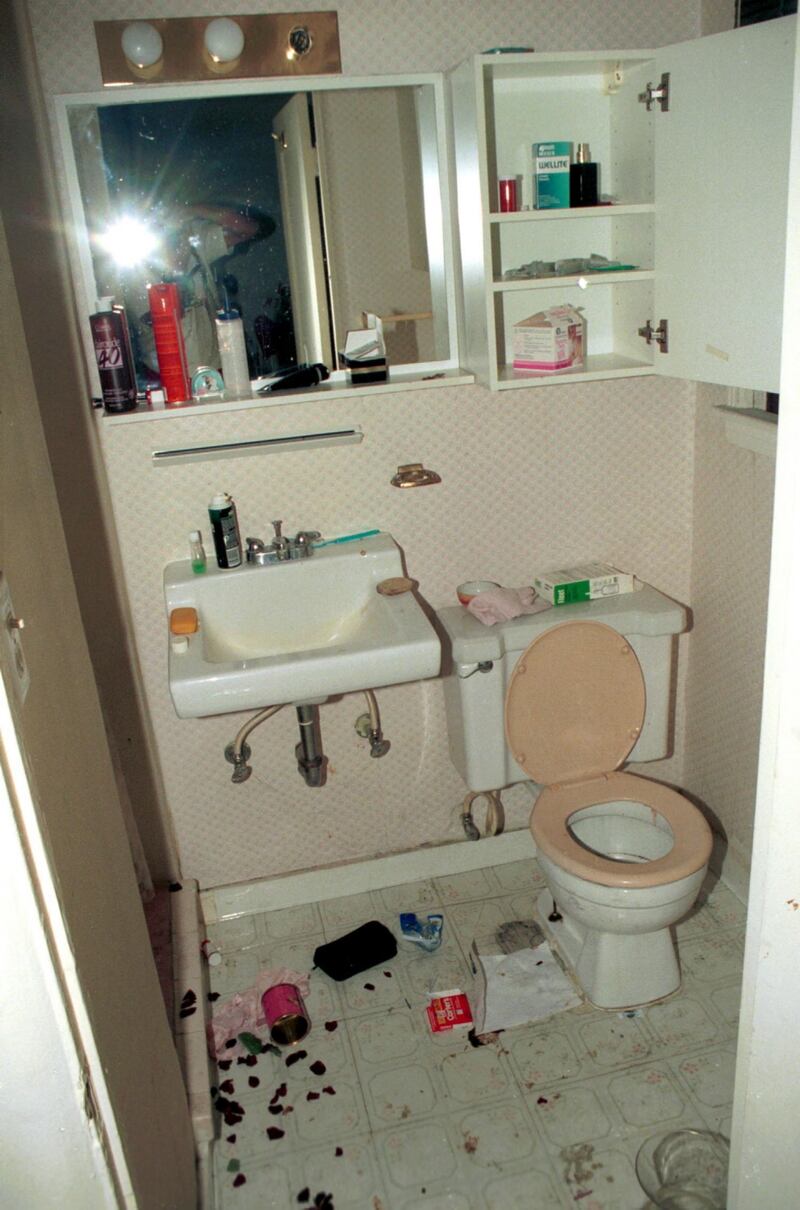 Kurt Cobain: le foto della casa dove morì 12