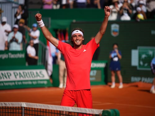 Tsitsipas è il re di Montecarlo: il greco batte Casper Ruud in due set