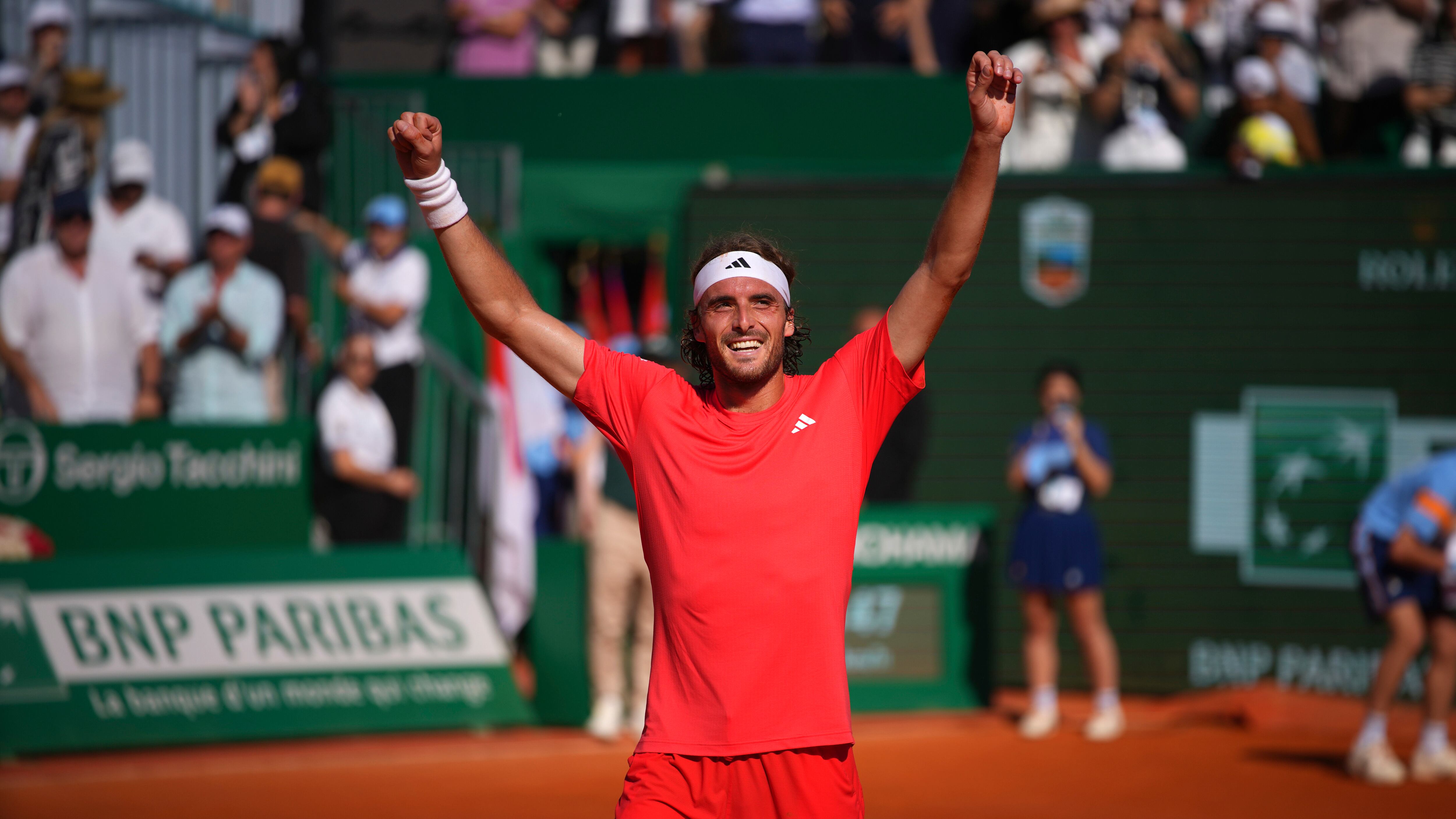 Tsitsipas è il re di Montecarlo: il greco batte Casper Ruud in due set