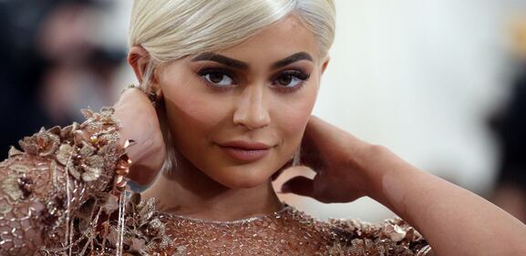 Kylie Jenner e la sexy cicatrice 26