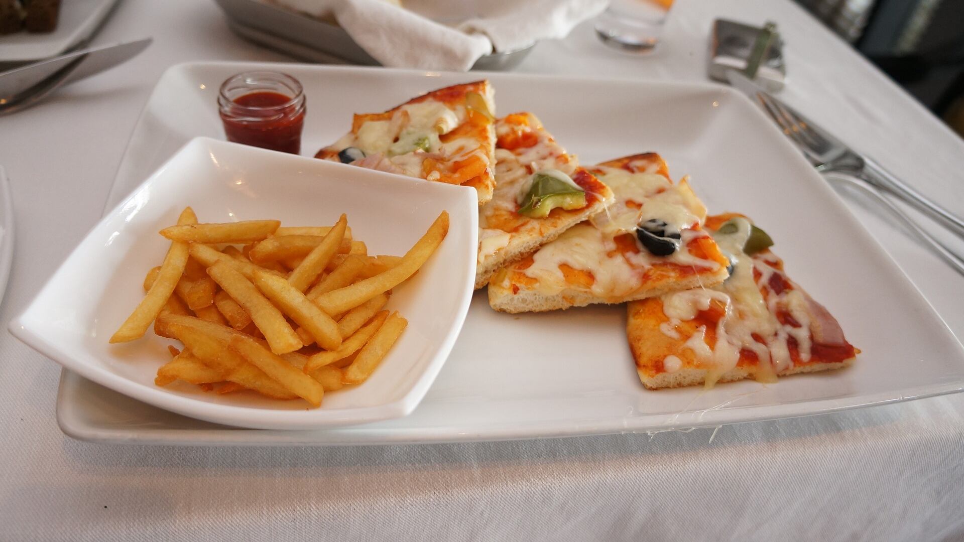 Muore mangiando la pizza. Choc anafilattico a 12 anni