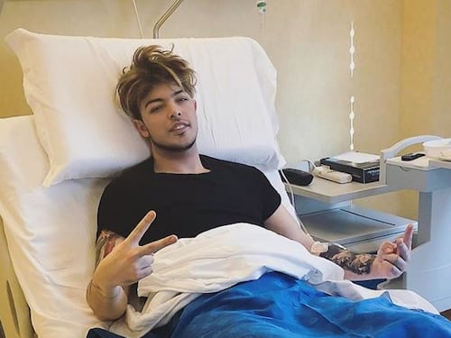Stash dei The Kolors ricoverato in ospedale