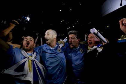 Suarez, l'accoglienza dei tifosi 12