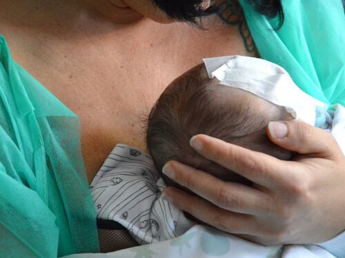 Diventa mamma dopo sette aborti con una terapia innovativa