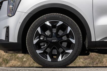 Kia Sorento 2024: guarda tutte le foto 6