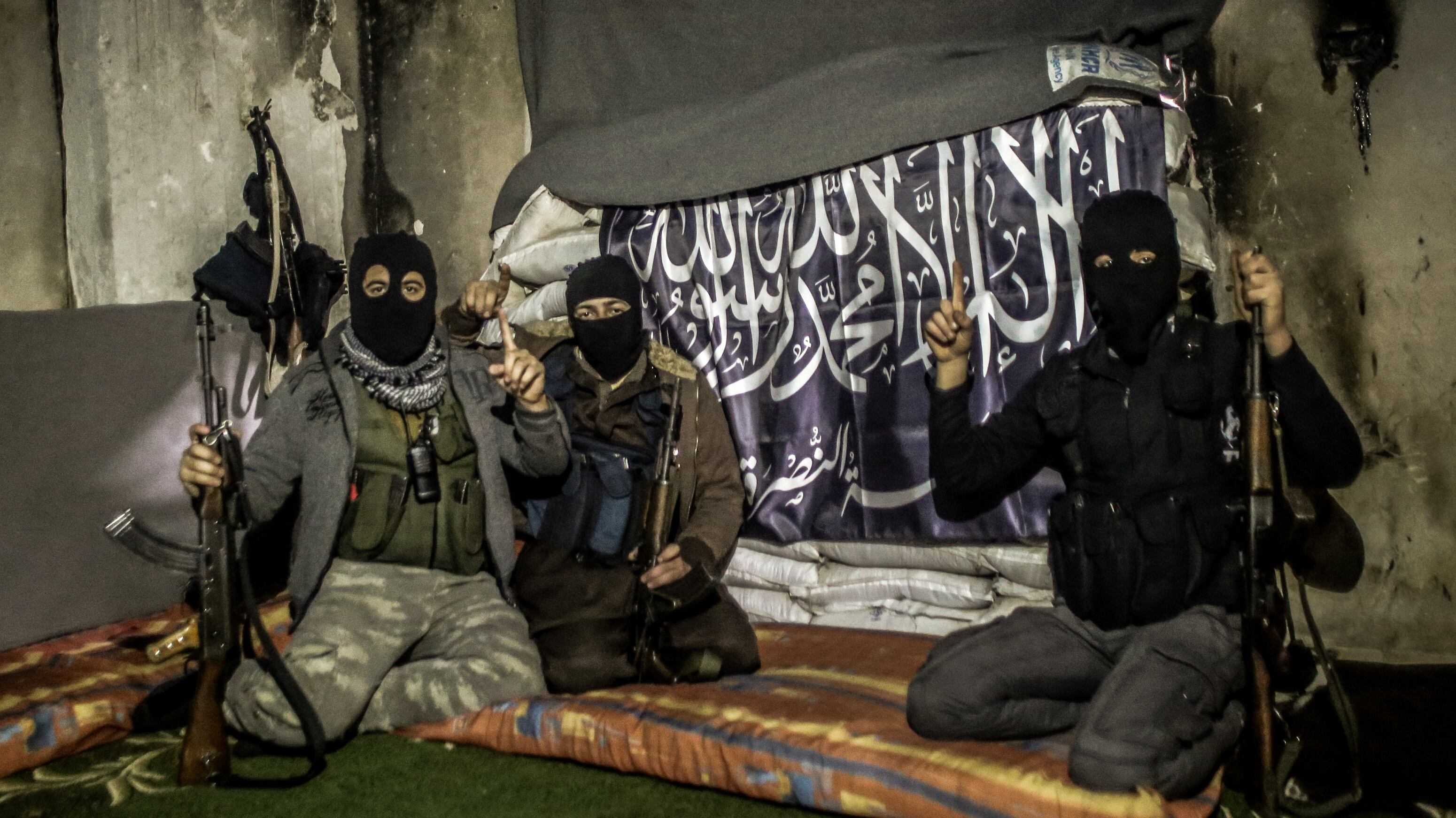 I buonisti vogliono cancellare gli attentati islamici e jihadisti