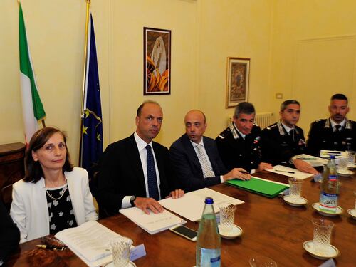 Fermo, Alfano: "In troppi seminano odio razziale"