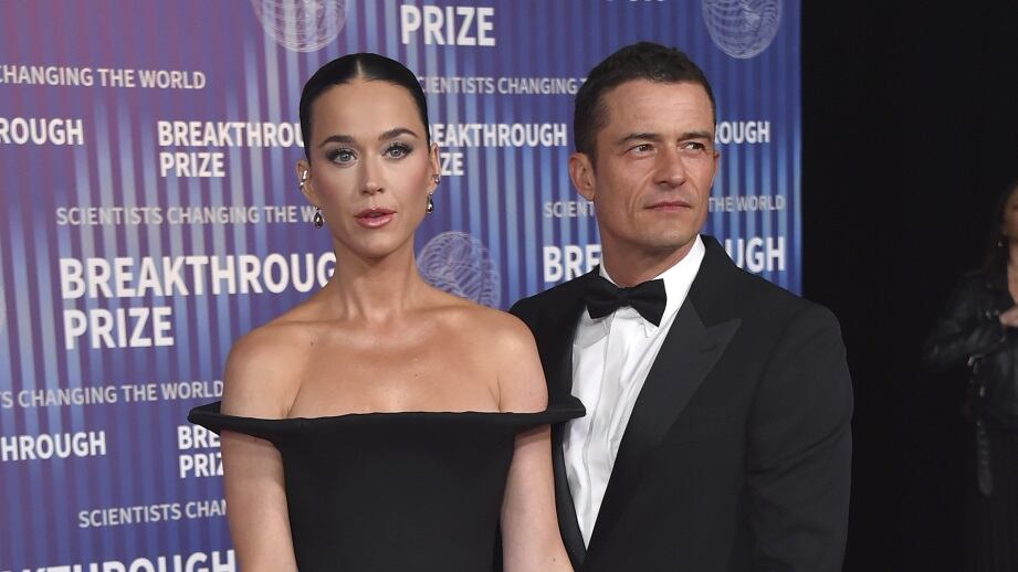 Il fast food, la proposta in elicottero, la prima crisi nel 2017: la storia d'amore tra Orlando Bloom e Katy Perry