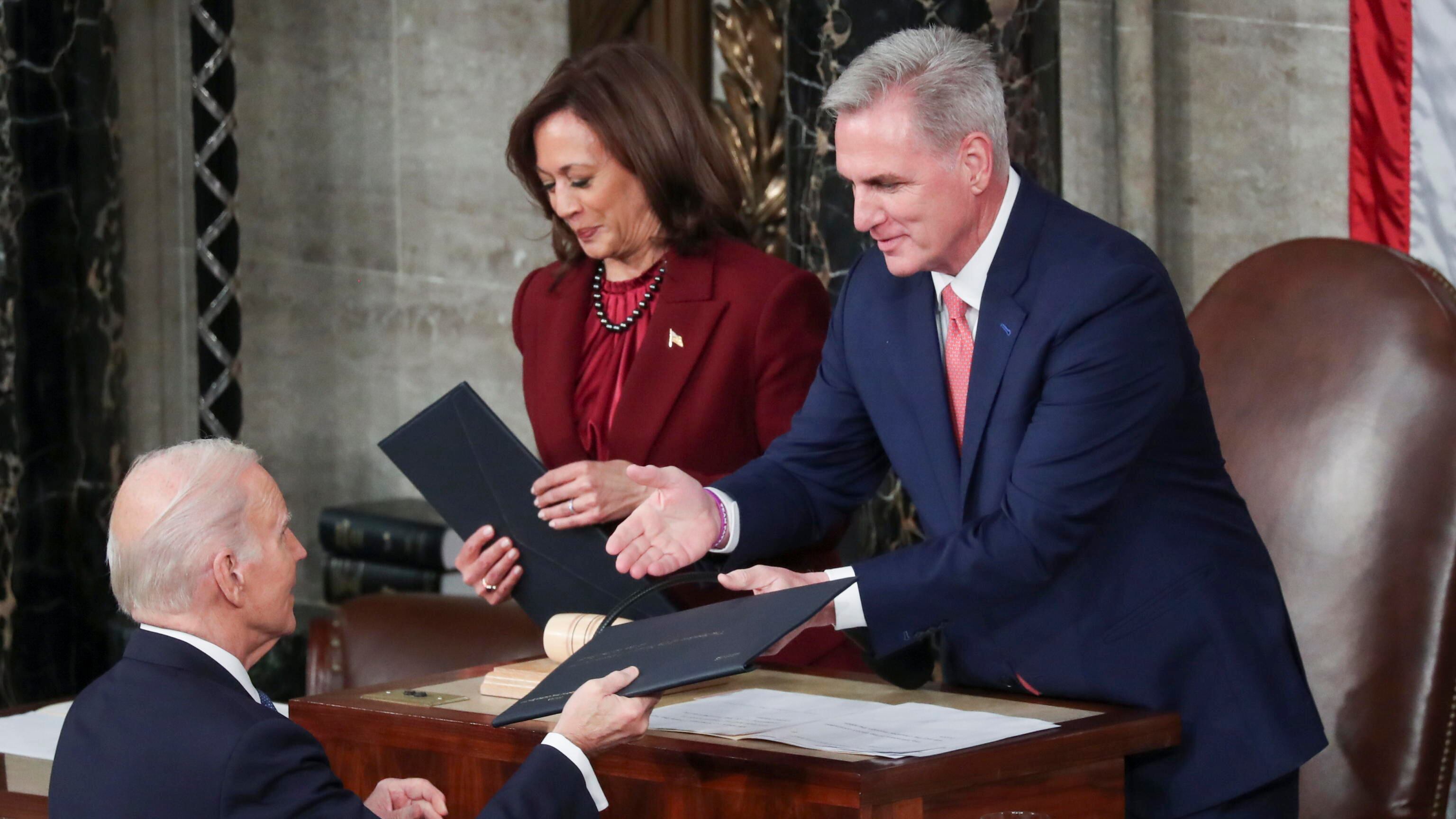 Caos Usa, ora Biden rischia l’impeachment: "Era complice degli affari esteri del figlio"