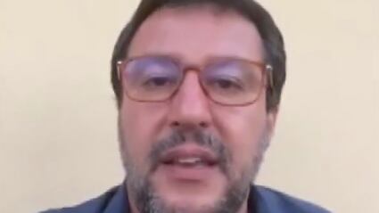 "Puzzo?": la fake news su Salvini. Cosa dice (davvero) nel video