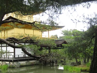 Dalla Terra al Cielo, il Padiglione d'Oro a Kyoto 5