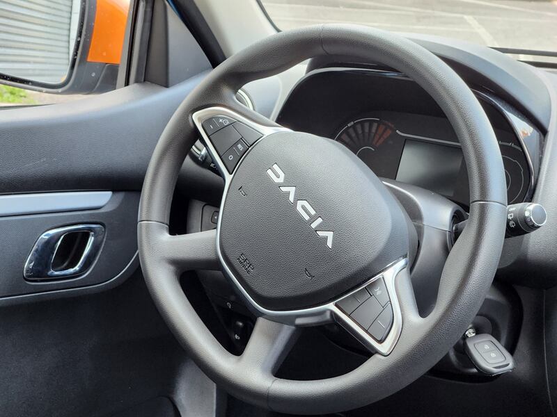 Dacia Spring: guarda tutte le foto 17