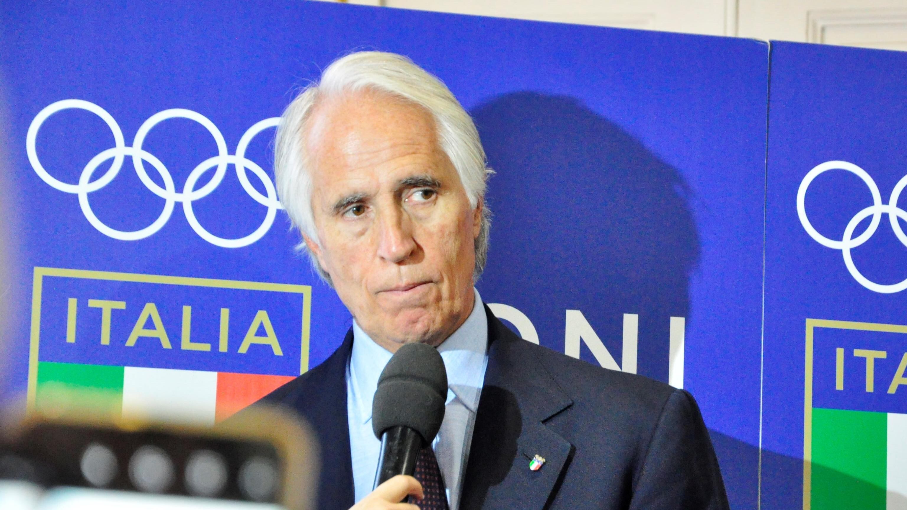 Malagò: "Sì ai russi in versione neutra"