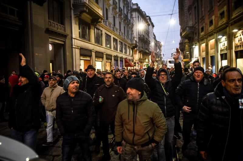 La protesta dei tassisti a Milano 15