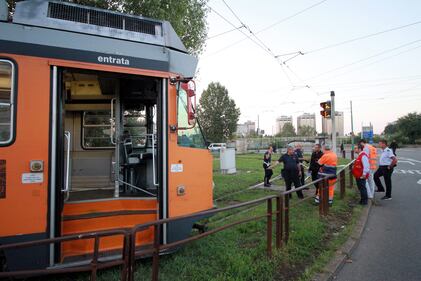 Tram travolge un uomo a Milano 8