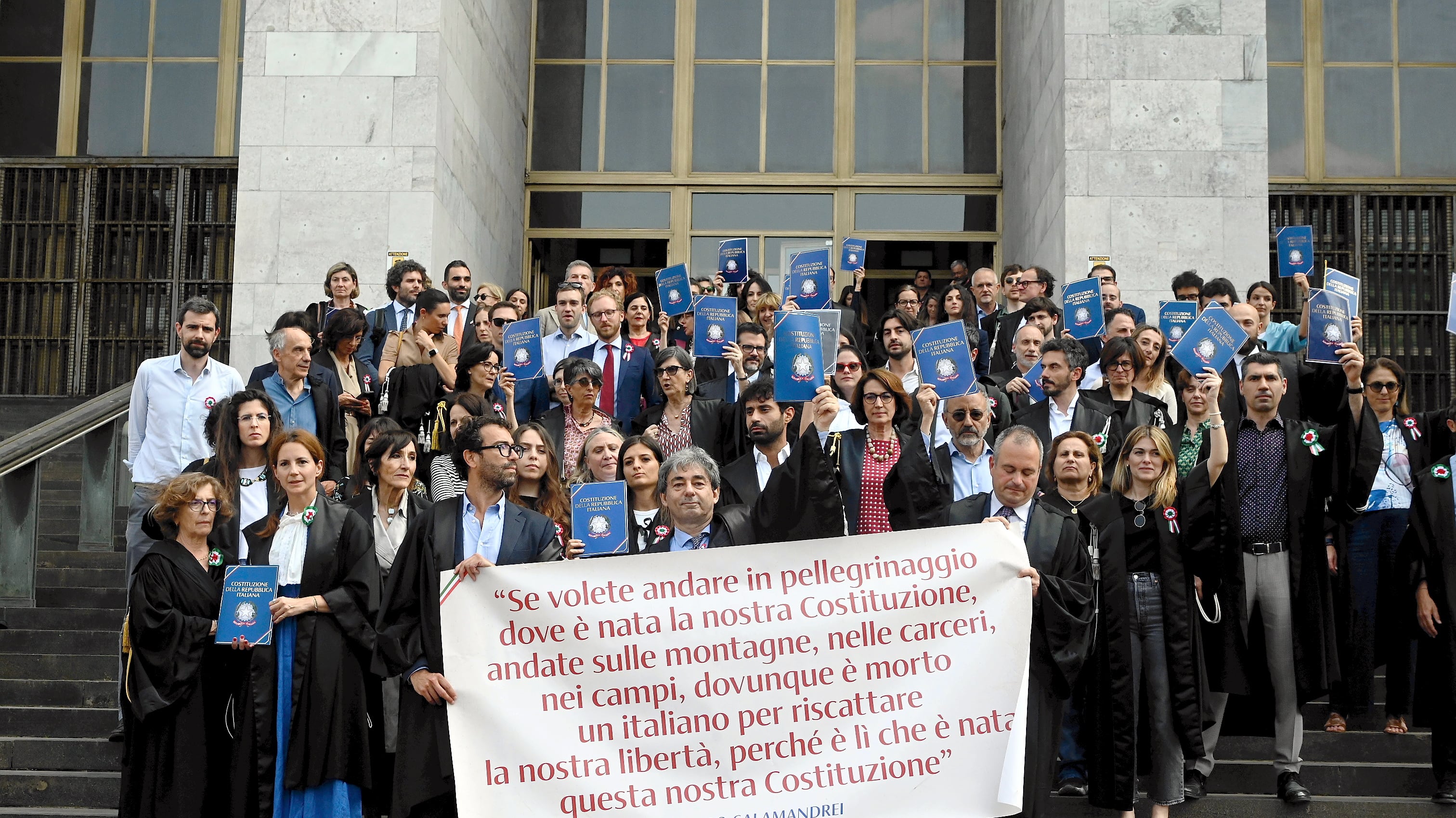 "Riforma espressione di un sentimento anti-magistrati". L'Anm inscena il sit-in contro Nordio