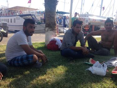Bodrum, i bimbi dei profughi nel porto degli yatch 13