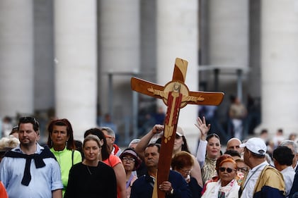 Habemus Papam: le foto simbolo dell'elezione 8