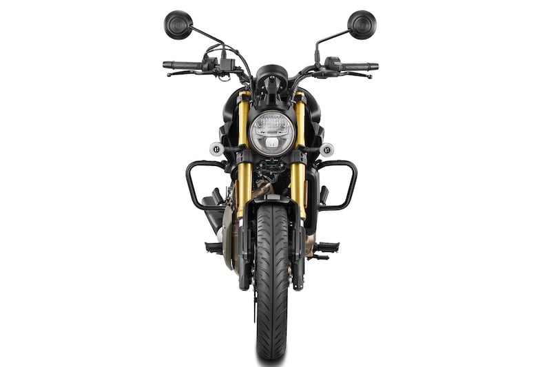 Hero Xpulse 200 4V e Hunk 440 7