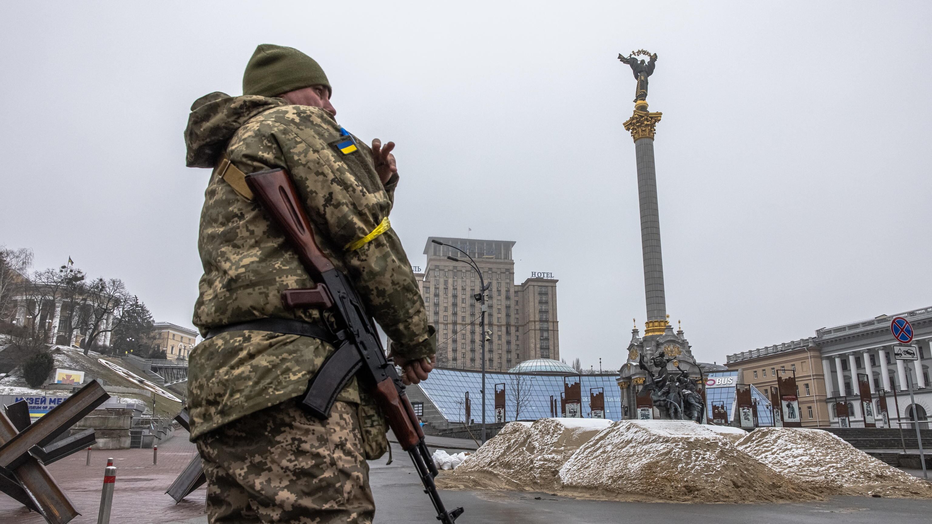 Kiev, pronta la guerriglia urbana: così vogliono resistere ai russi