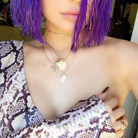 Kylie Jenner, seno in mostra su Instagram 28
