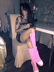 Nina Moric, le foto più sexy 8