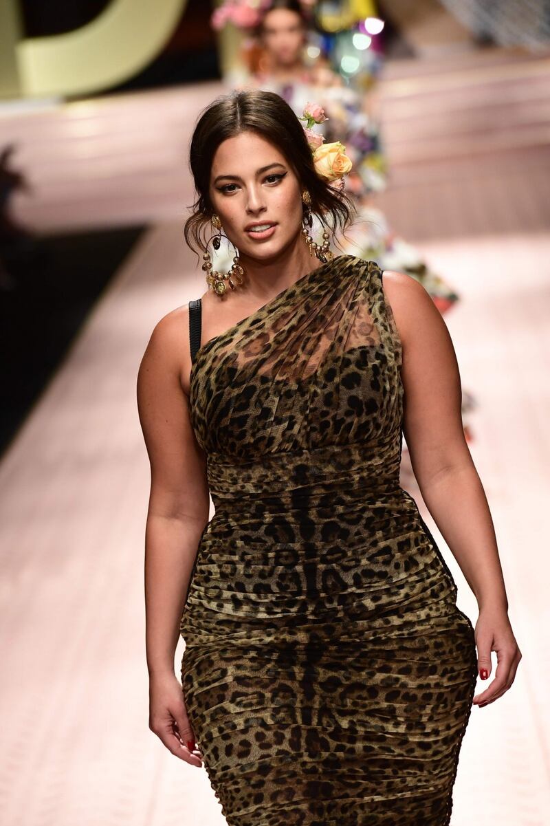 Monica Bellucci e le star in passerella per Dolce & Gabbana 10