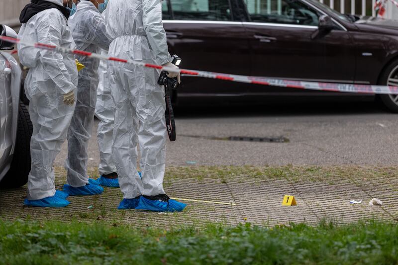 Donna accoltellata a Milano: è in pericolo di vita 4