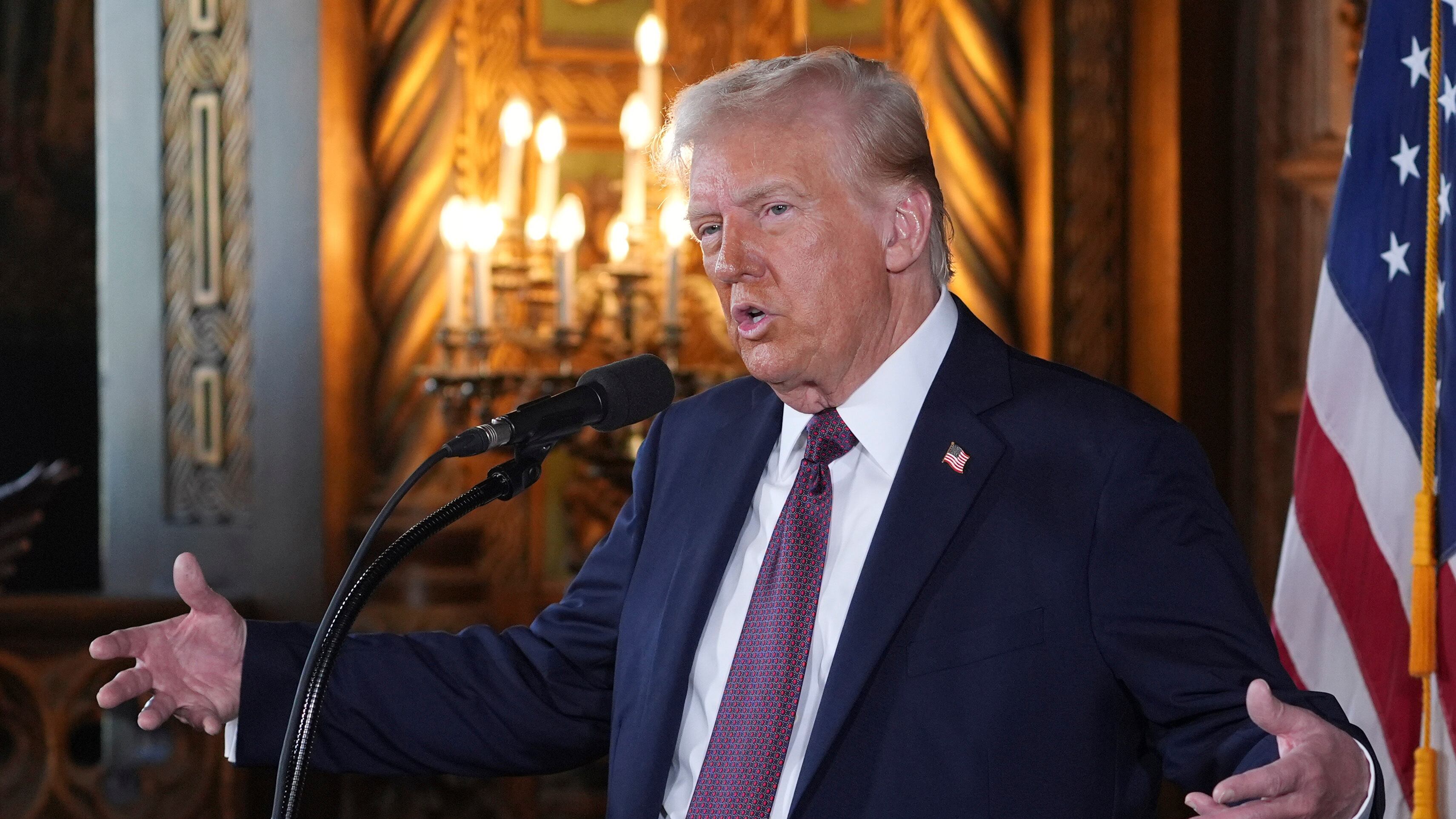 Trump presenta la sua criptovaluta: impennata del valore del 16.000% in poche ore