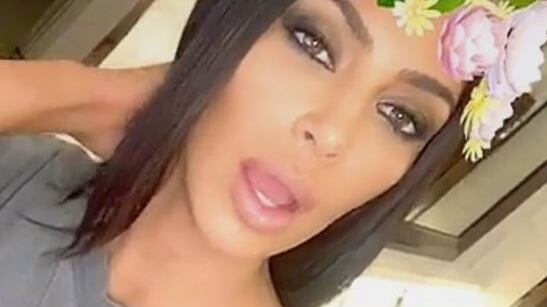 "Cocaina sul tavolo di Kim Kardashian": ma le strisce sono le venature del marmo