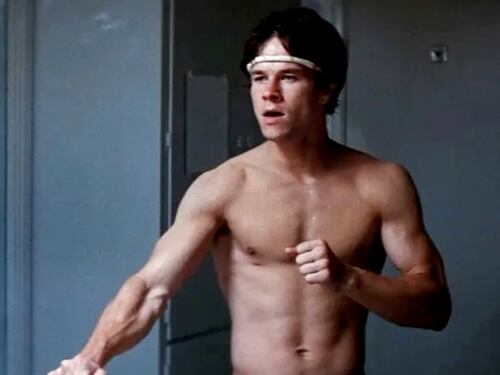 Boogie Nights, risse sul set, licenziamenti e protesi: la verità sul film