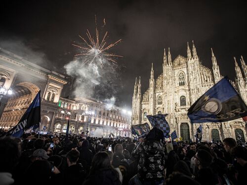 I bus scoperti, la parata di 4 ore, il dj set: cosa sapere sulla festa scudetto dell'Inter