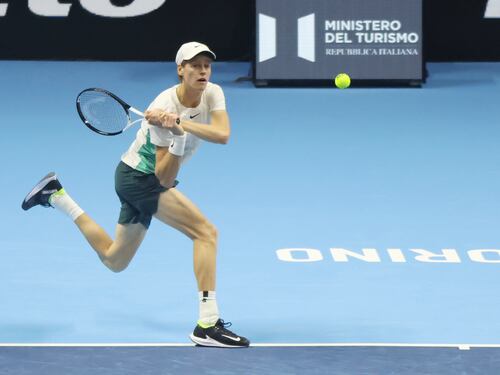 Atp Finals, debutto vincente per Sinner: batte Tsitsipas in due set