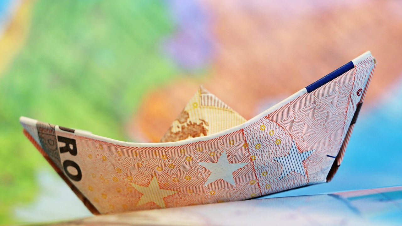 Attenzione ai soldi dati ai figli. Scatta la batosta per i contanti