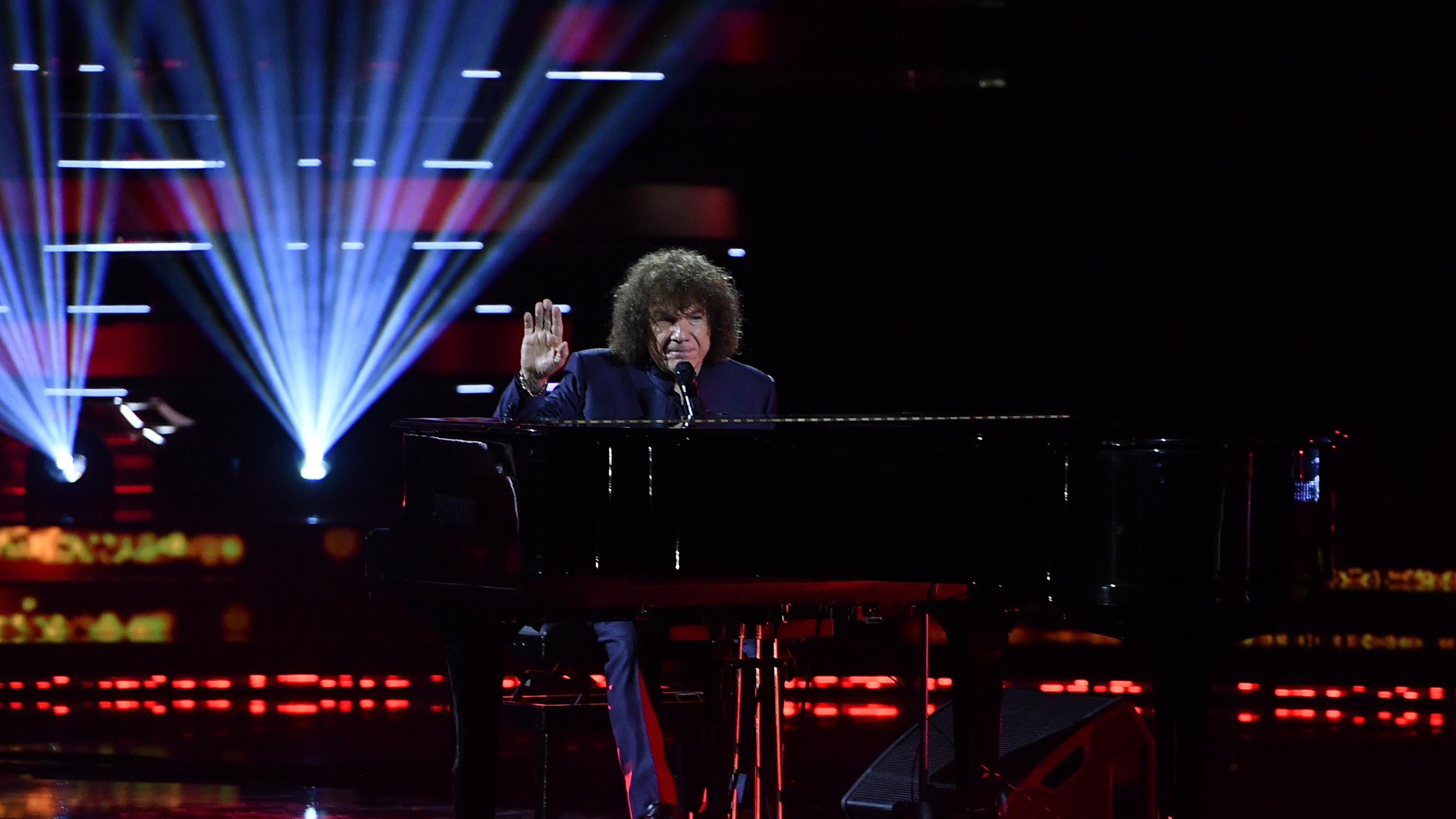 David di Donatello, problemi per Riccardo Cocciante: il cantante si ferma e lascia il palco
